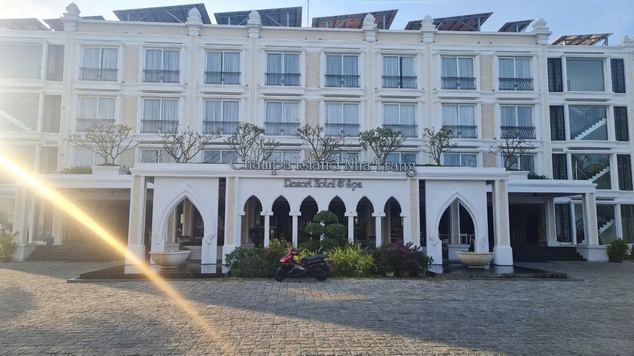 KDL Champa Island
