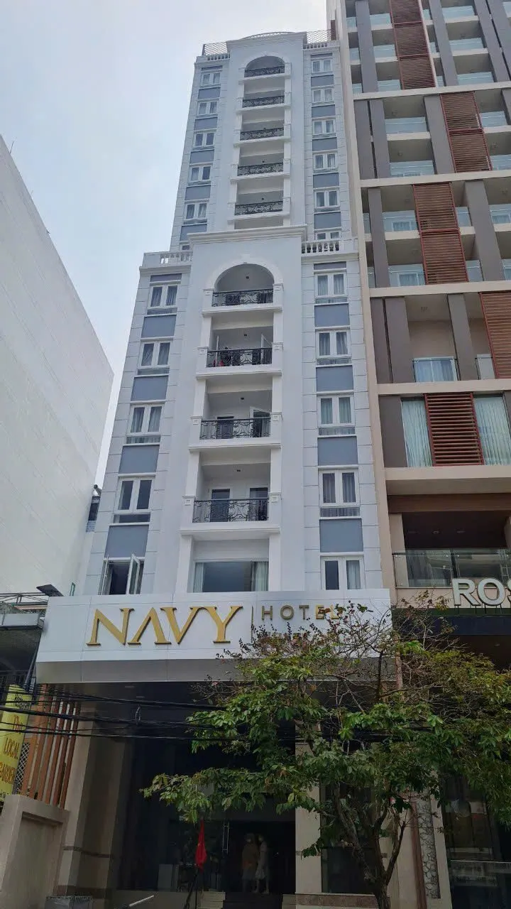 Khách sạn Navy